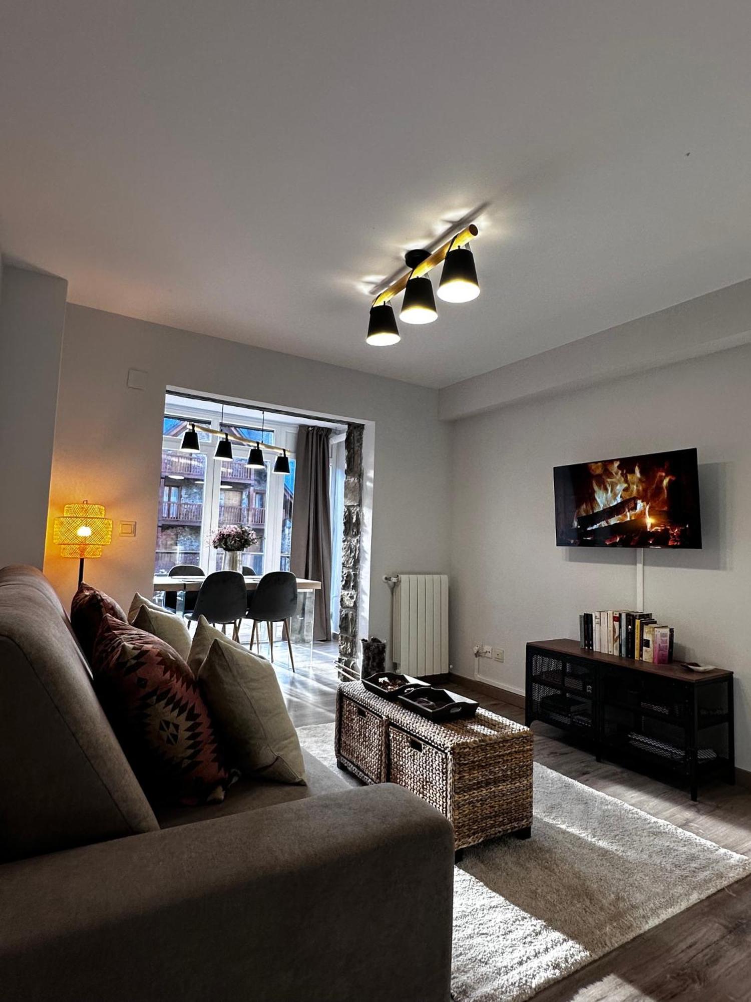 Precioso Apartamento Con Vistas A Pistas Y Garaje Formigal Exterior photo